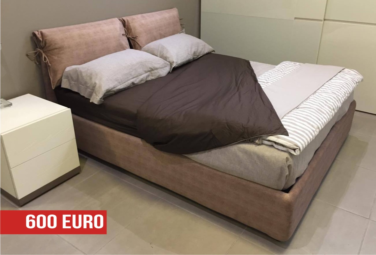 Letto imbottito contenitore